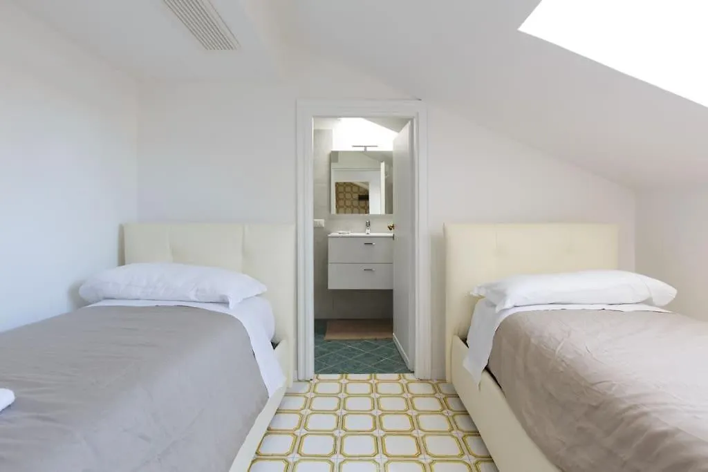 Vittoria Terrace Penthouse At The Spanish Steps Rome Italy